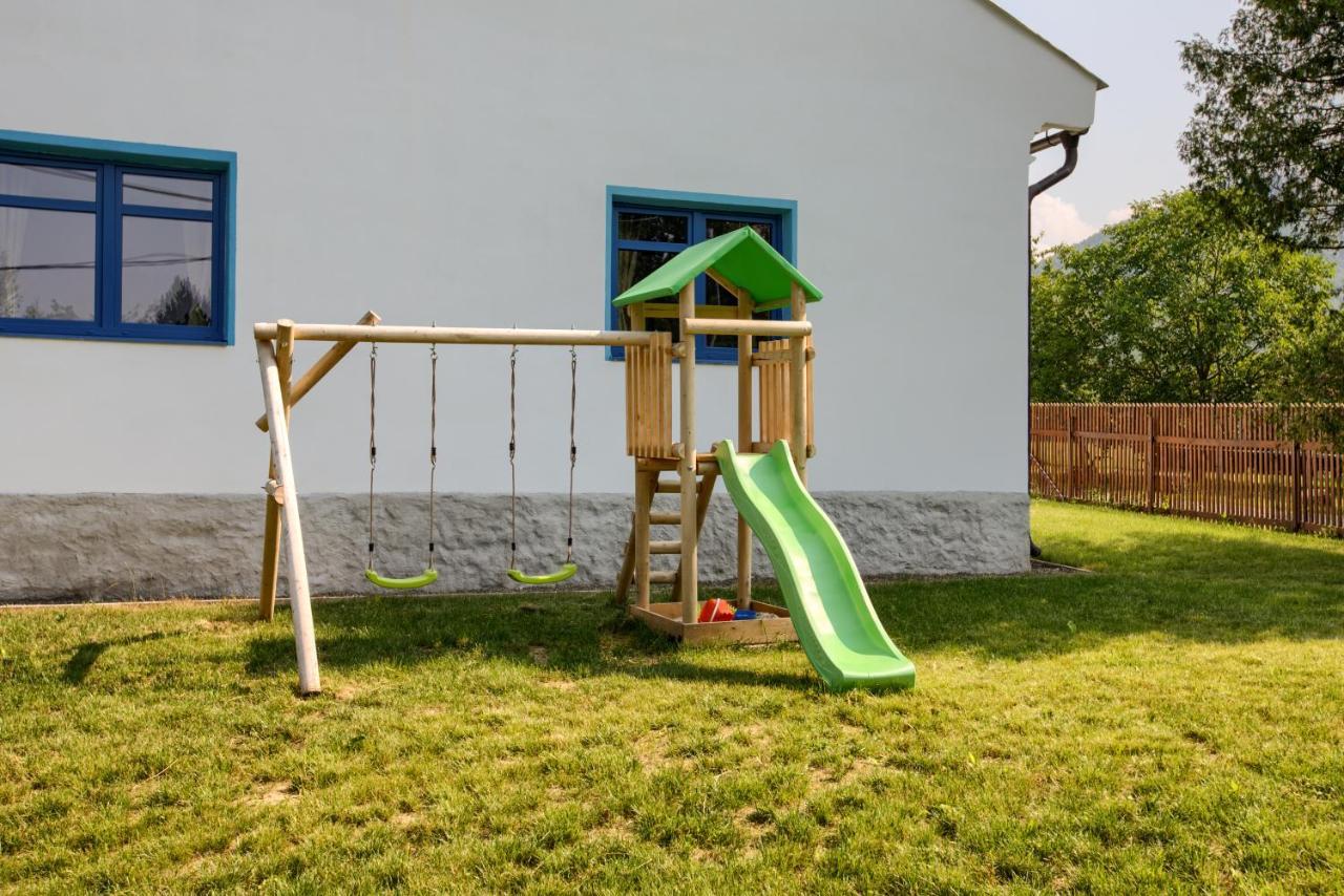 Villa Rozpravkova Hajenka V Nizkych Tatrach Brezno Exterior foto
